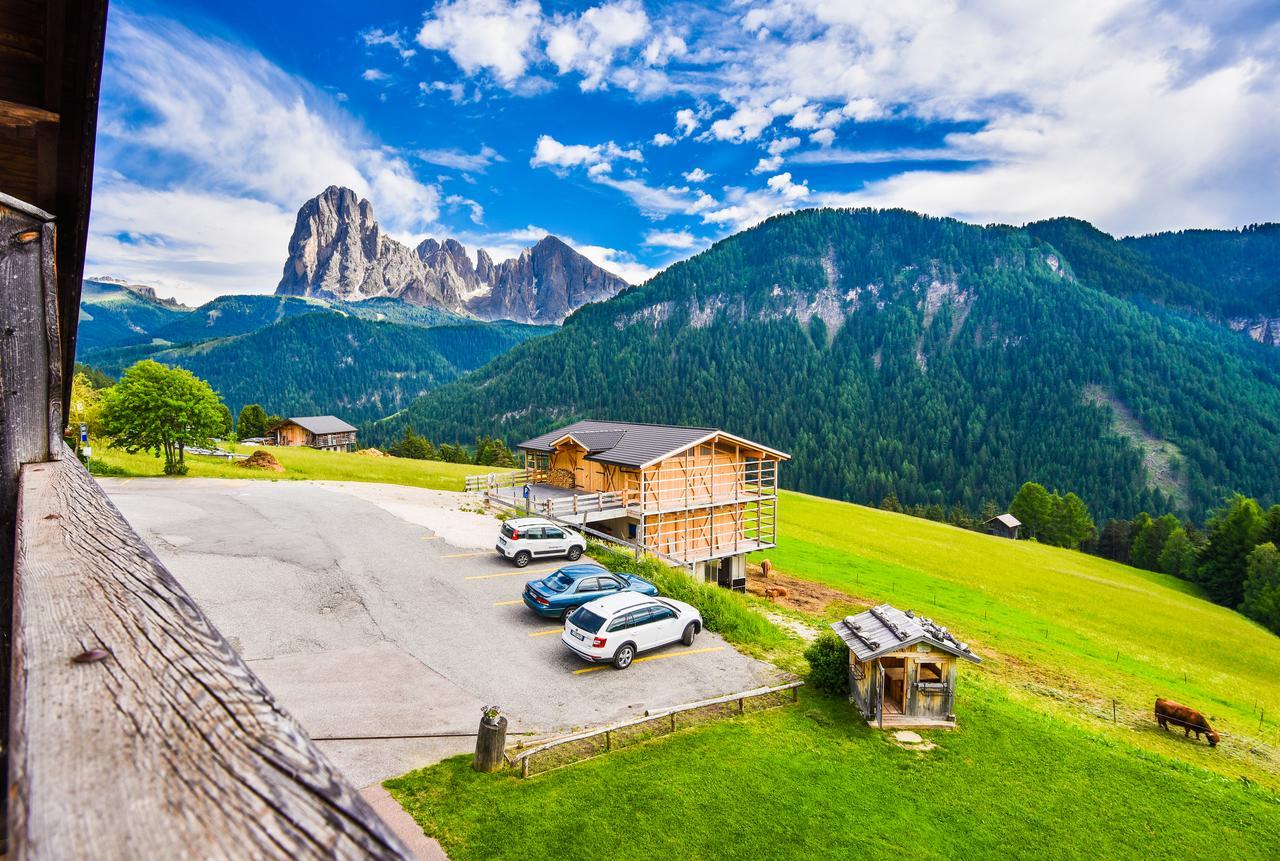 Albergo Somont Ortisei Extérieur photo